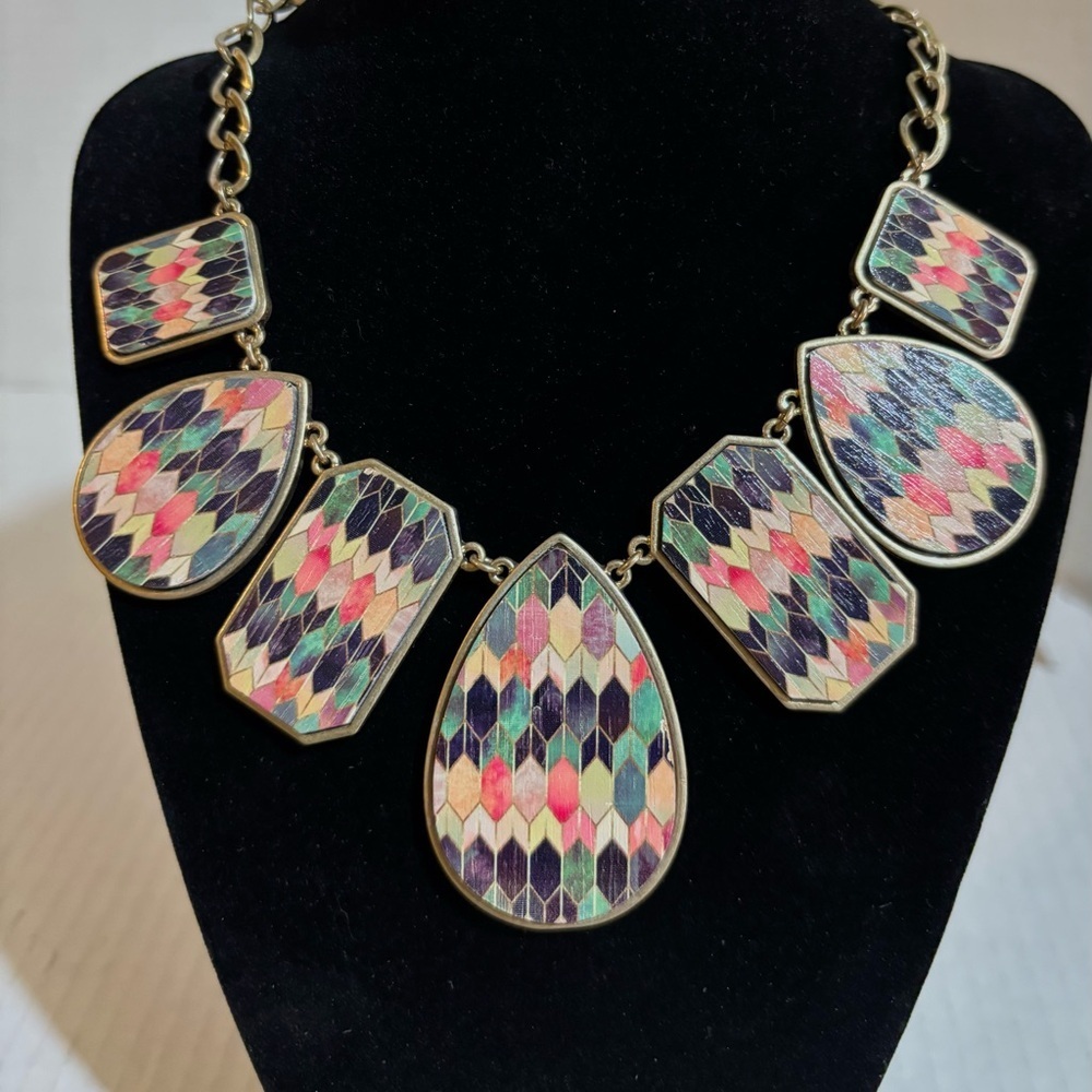 Multicolor printed, wood Geometric Statement Necklace - Women Jewelry